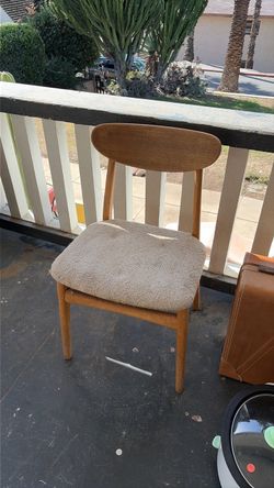 Free Chair
