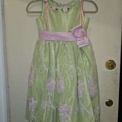 Little Girls Pink/Green Dress Size 8