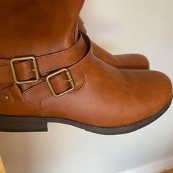 Knee High boots 8.5 Brand New