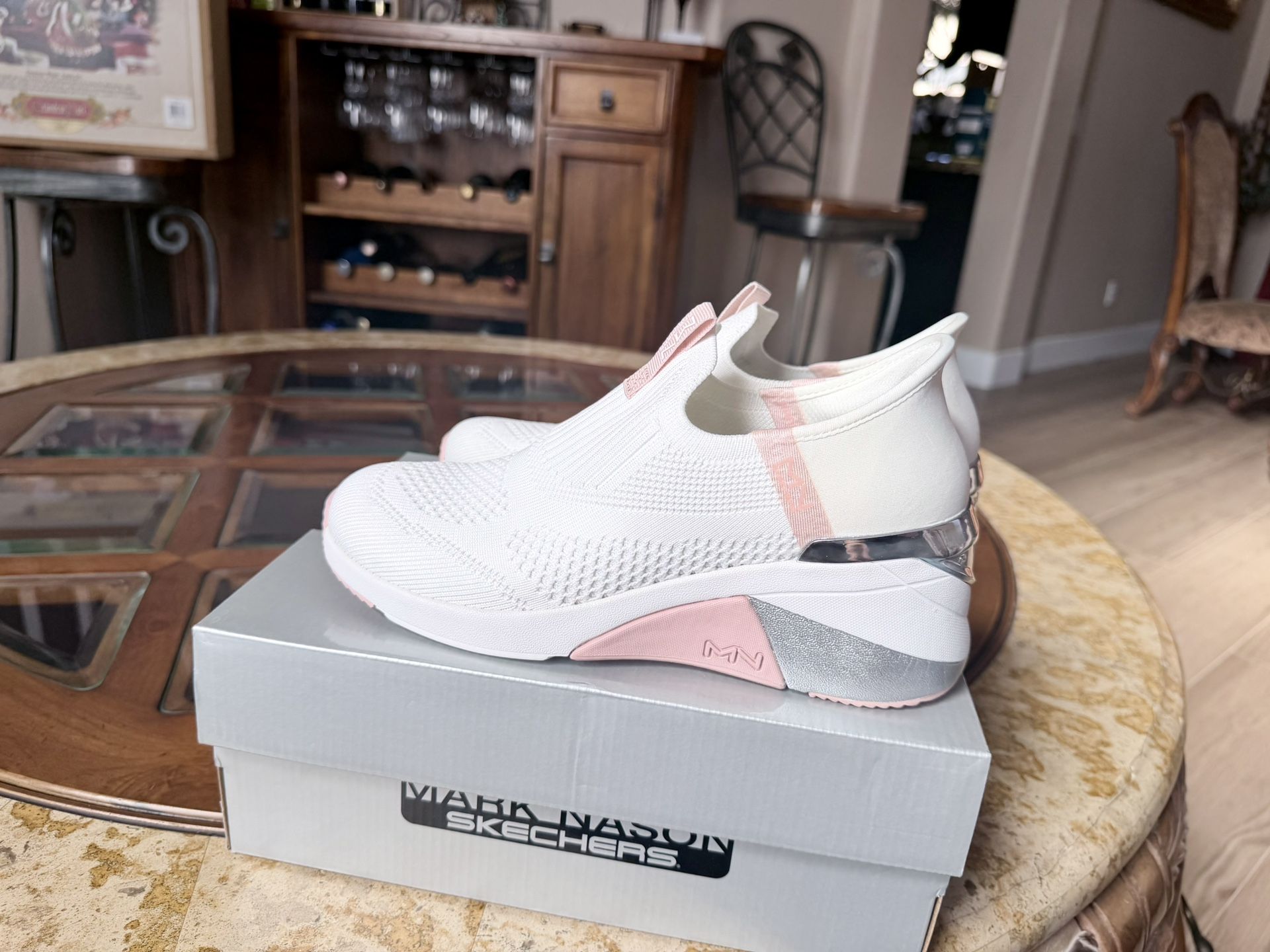 SKECHERS Womens Slip-on Shoes Wedges