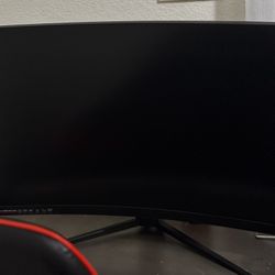 MSI Curved Gaming Monitor 31.5” 