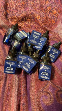 Bath and Body MIDNIGHT BLUE CITRUS wallflower refills