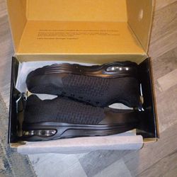 Steel Toe Safety Shoes 11.5 US Shoe Size. 