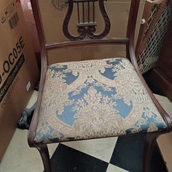 Single Duncan Phyfe Lyre Chair 