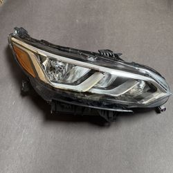 RH Headlight Assembly 2020-2023 Nissan Sentra S/SV Halogen Headlamp Passenger Side