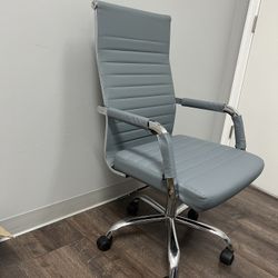 Rolling Chair