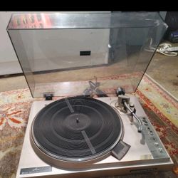 Marantz 6170 Stereo Turntable Record Player **READ