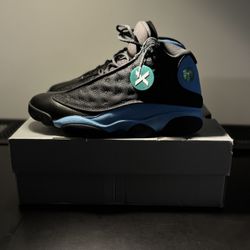 Air Jordan 13 Retro “University Blue” Size 11.5 – Lightly Worn / UNC Retro Jordans