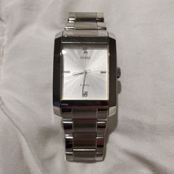 GUESS STAINLESS STEEL WATCH
