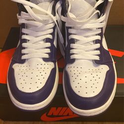 Retro Jordan 1 Men’s Size 10.5 Court Purple 