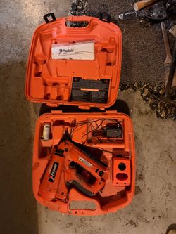 Paslode Impulse 16-Gauge Cordless Angled Finish Nailer