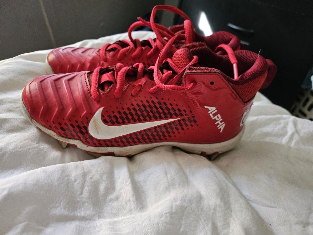 Baseball Cleats By Nike Size 2Y