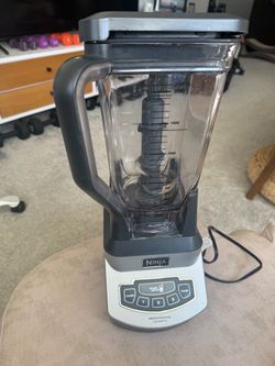 Ninja Professional Blender 1100w w/ blend up