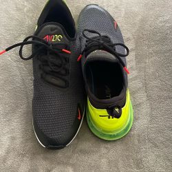 Nike Air Max 270