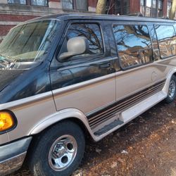 1999 Dodge Ram Van