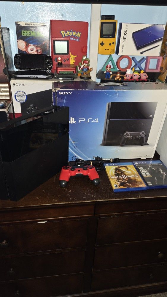 PS4 Slim 500GB In Box