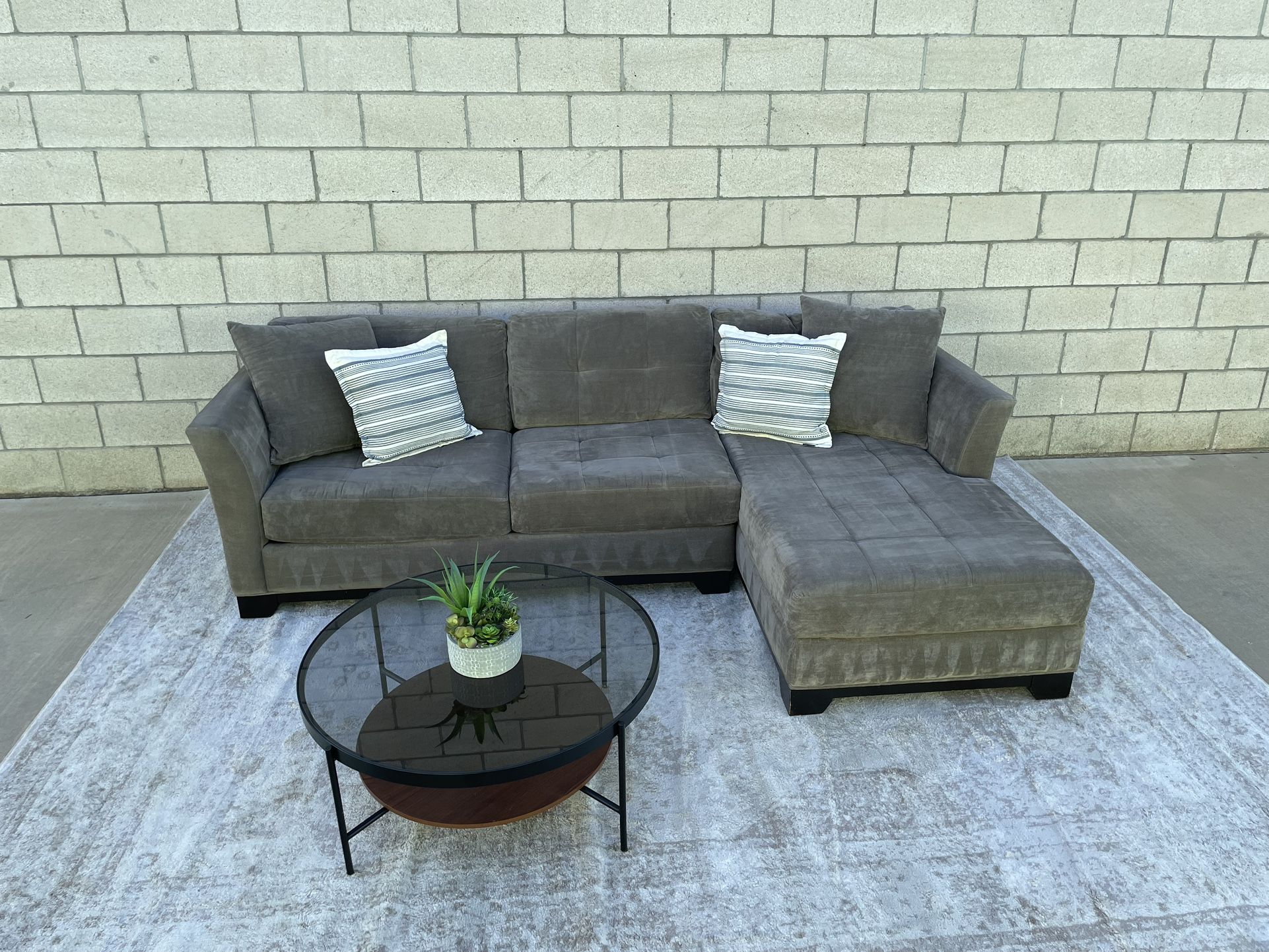 *Free Delivery* Gray Macys Sectional Couch Sofa