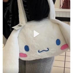 Cinnamon roll plush