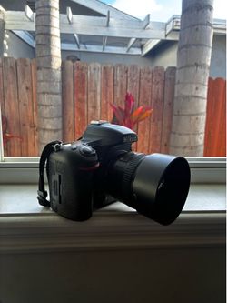 Nikon D750 Camera & 50mm lense
