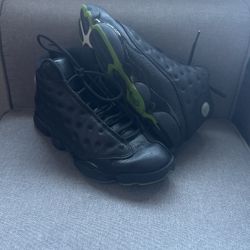 Air Jordan 13 Black Cat Retro