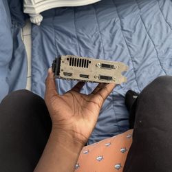 R7 360
