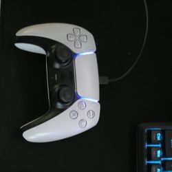 Xbox Series X And Ps5 Controller