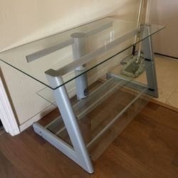 Bello TV Stand