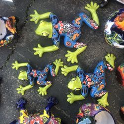 Juego De Ranas En Talavera Muy Bonitas Y Coloridas