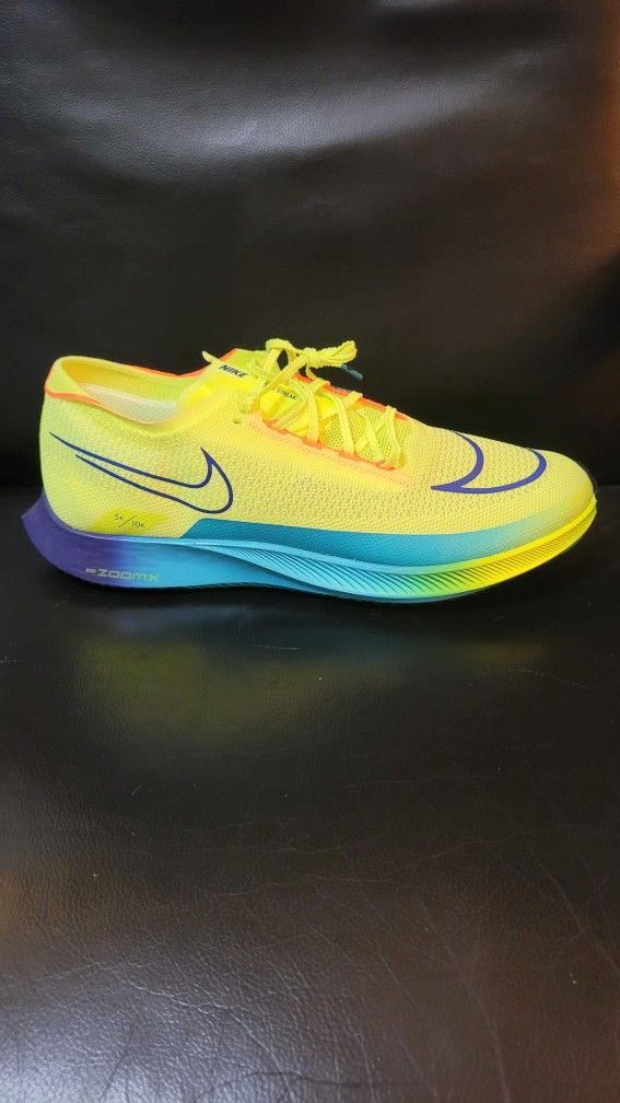 Nike ZoomX Streakfly Volt Running/ Racing  Shoes Men’s Size 11.5