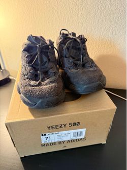 Yeezy 500 Utility Black Sz 7.5 $120
