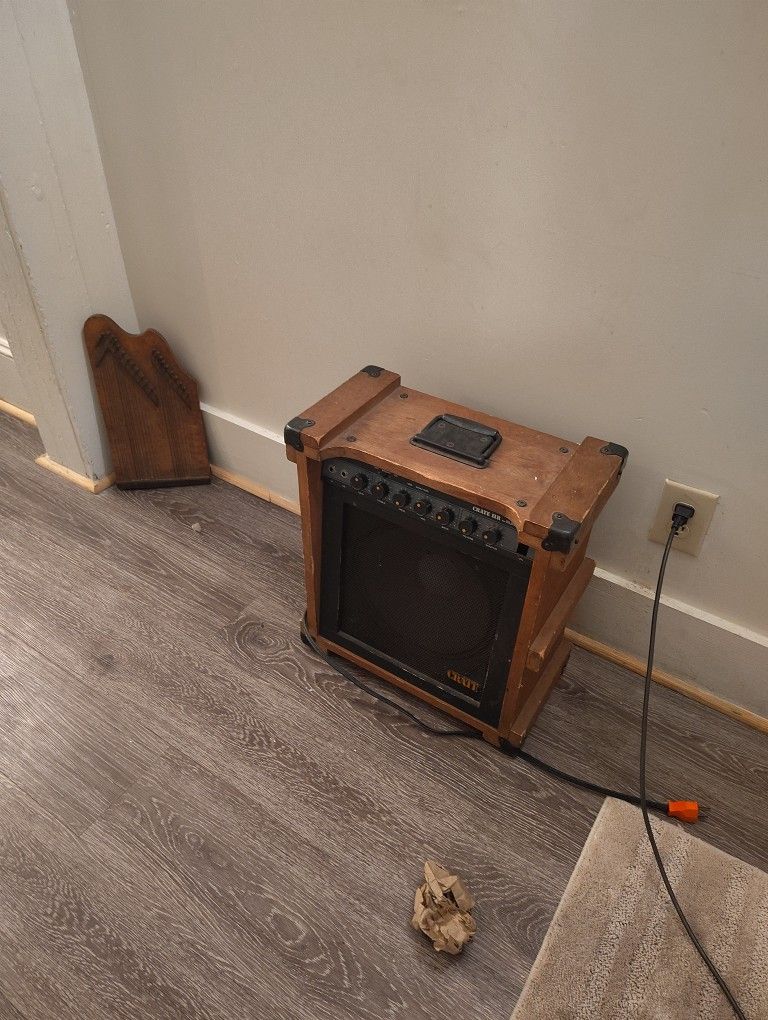 Vintage Crate Amplifier