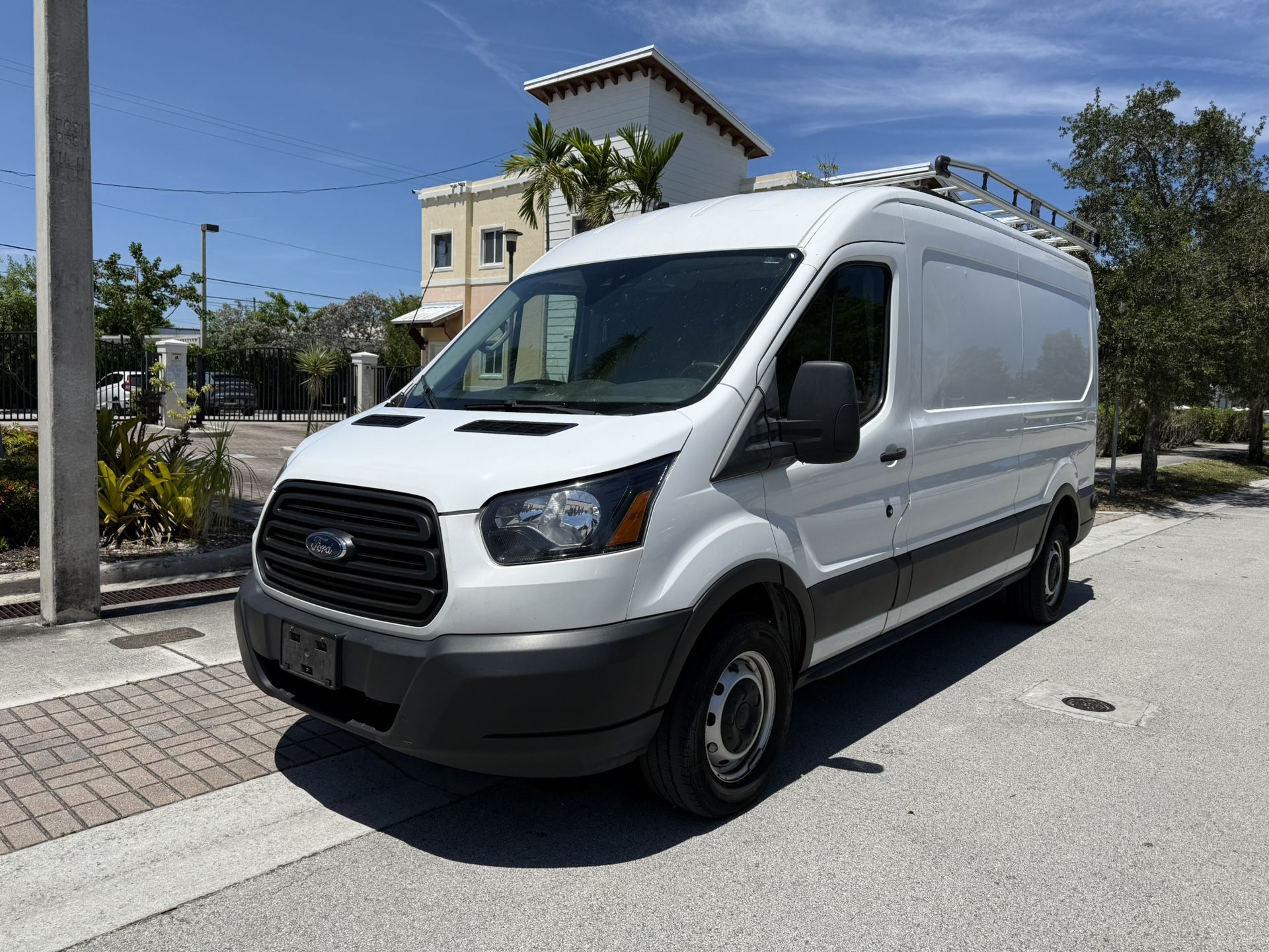 2017 Ford Transit-250