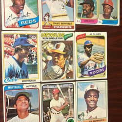 1970’s Baseball lot of 9 cards-star outfielders Winfield,Foster,Al Oliver+ more