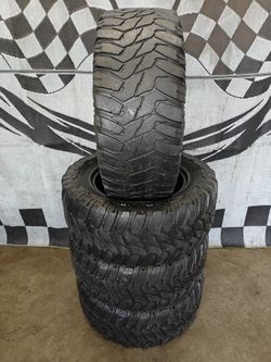 LT 305/60r18 Cooper Discoverer STT Terrain Load "E" Tires