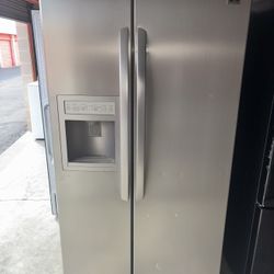 LG Stainless Steel Refrigerator And Freezer