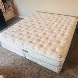 King Mattress with Box Spring (WILL DELIVER)
