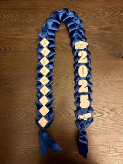 Custom Graduation Leis