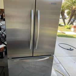 Kitchen Aid 19.7 CuFt Stainless Steel Refrigerator