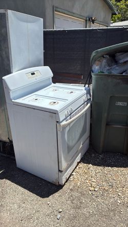 Free stove and refrigerator
