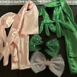 Wicked hair bows,gloves, And Stickers 