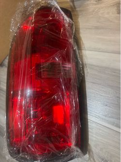 Tail Lights Compatible with Chevrolet Colorado 2015 2016 2017 2018 2019 2020 2021 2022 Halogen Taillight Brake Rear Stop Lamp Assembly Replace 