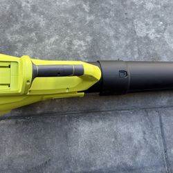 Ryobi 40V RY40LB01 Cordless Blower (tool Only)R16