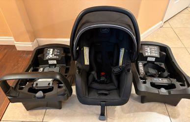 Evenflo Car Seat +2 Bases