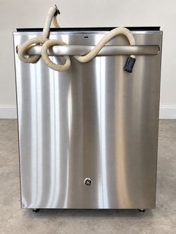 GE Stainless Steel Dishwasher – Works Well – Heating Issue