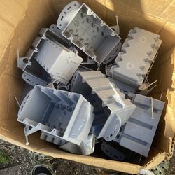 3 gang electrical boxes