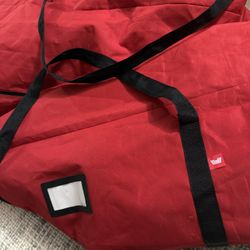 Holiday Duffel Storage 