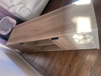 Stand TV 53-inch