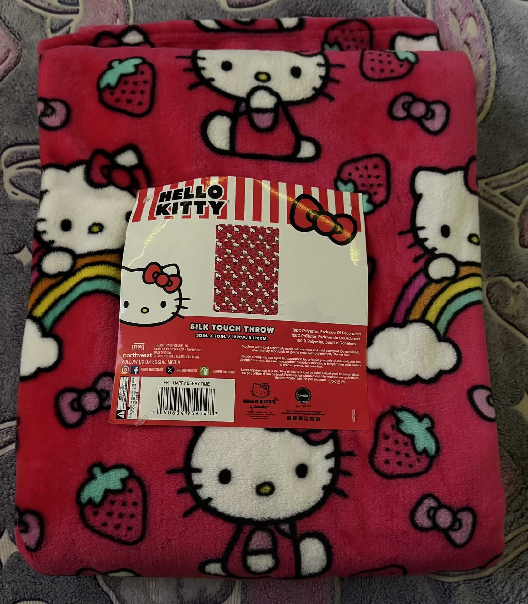 Hello Kitty Blanket