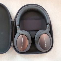 Bowers & Wilkins PX7 Over Ear Wireless Bluetooth Headphone, Adaptive Noise Cancelling - Space Grey

