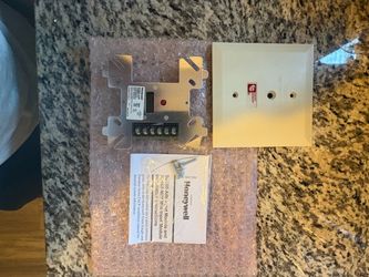 SILENT KNIGHT HONEYWELL SD- 500 AIM INPUT MODULE BRAND NEW